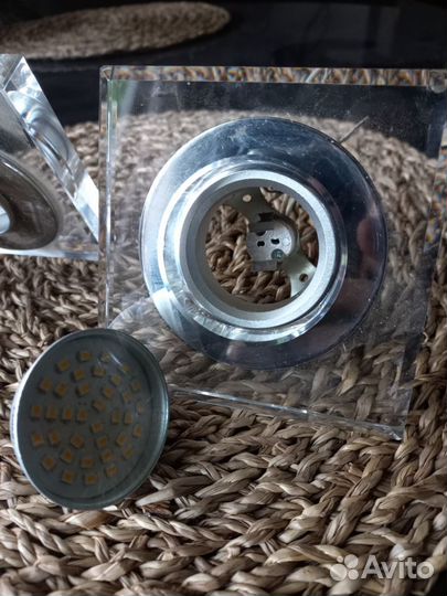 Светильник потолочный встраиваемый