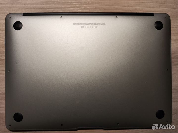 Apple MacBook Air 13 early 2015