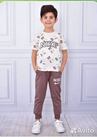 Костюм на мальчика 134-140