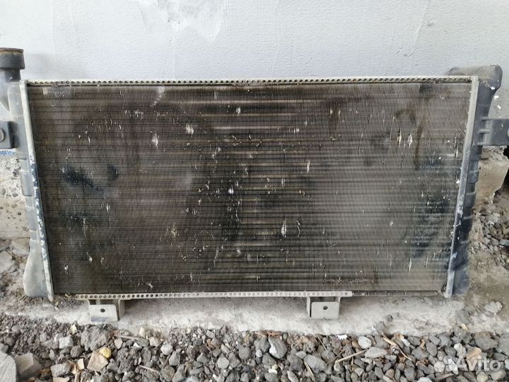 Радиатор охлаждения москвич 2141
