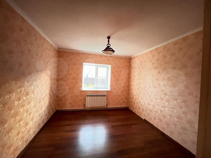 Дом 310 м² на участке 11,1 га