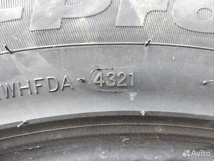 Sunfull Mont-Pro WP882 225/60 R18