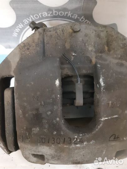 Суппорт тормозной передний BMW 5-серия E60/E61 LCI