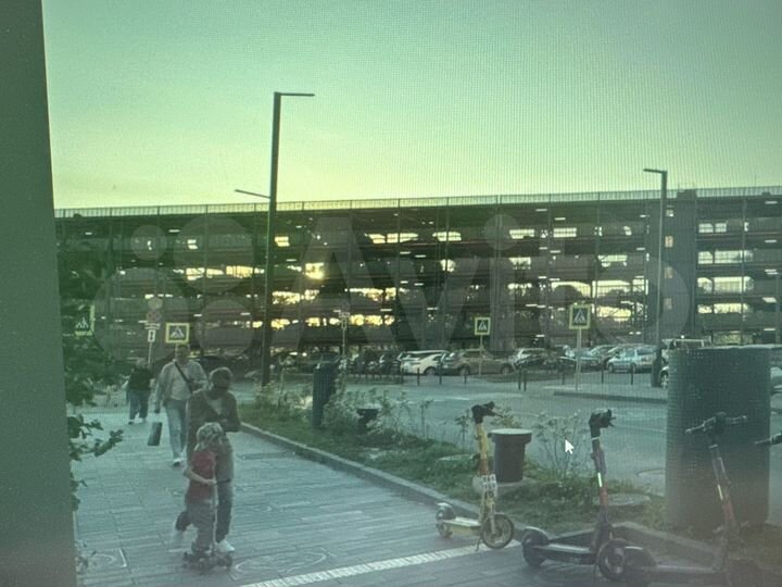 Машиноместо, 13 м²