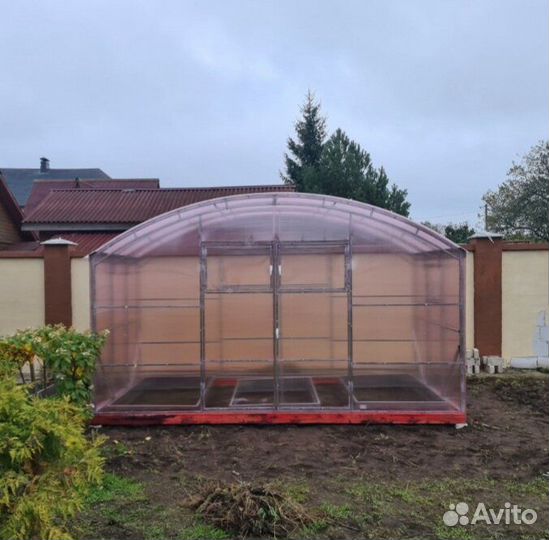 Теплица из поликарбоната