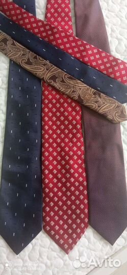 Галстук Versace, Armani, Hugo Boss
