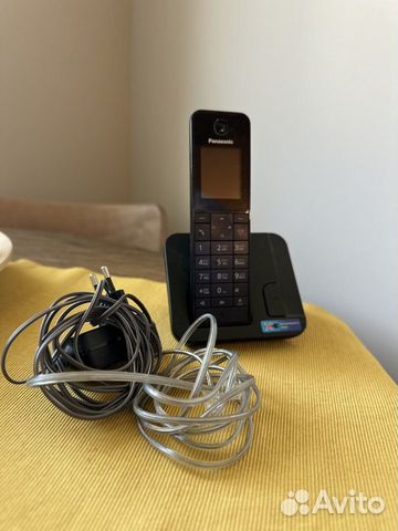Телефон беспроводной Panasonic KX-TGH210RUB