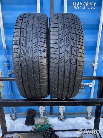 Continental ContiWinterContact TS 830 P 215/55 R18