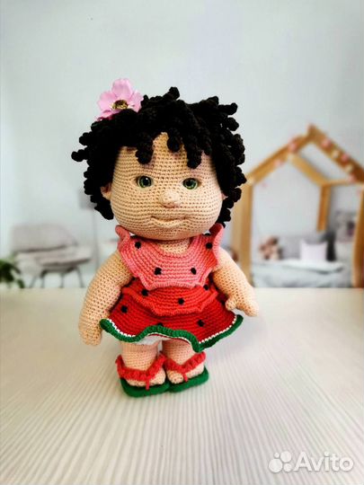 Вязаная кукла с одеждой,интерьерная кукла,игрушка