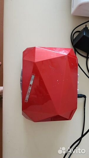 Лампа и вытяжка