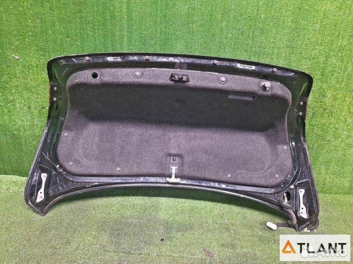 Крышка багажника nissan skyline