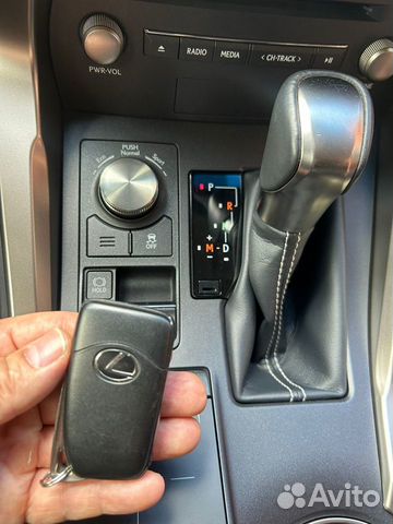 Lexus NX 2.0 AT, 2018, 31 000 км объявление продам