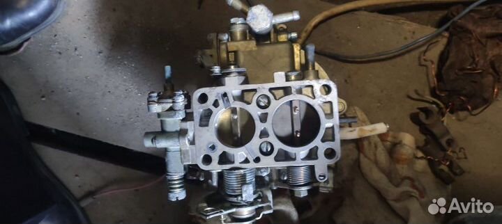 Запчасти на Газ 21 волга