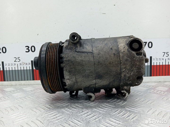 Компрессор кондиционера Ford Focus 2
