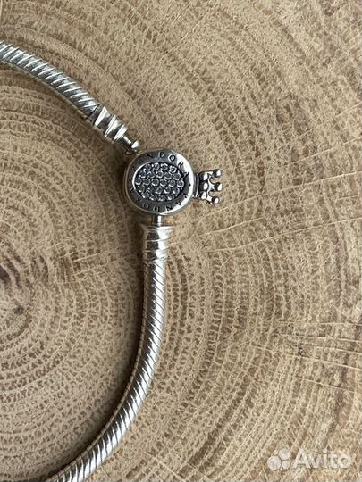 Браслет Pandora Moments 