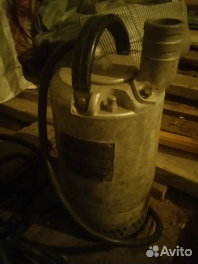 Погружной насос Гном 10 10