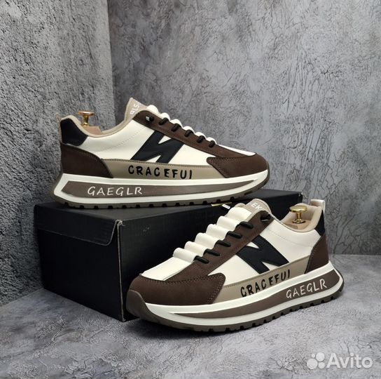 Кроссовки мужские спортивные