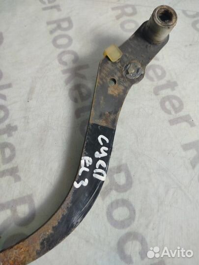 Педаль сцепления Hyundai Elantra XD 2003