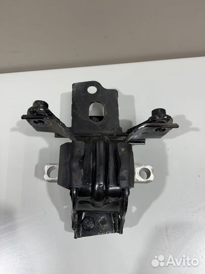 Крепление АКПП 6Q0199555AT Фольксваген поло седан