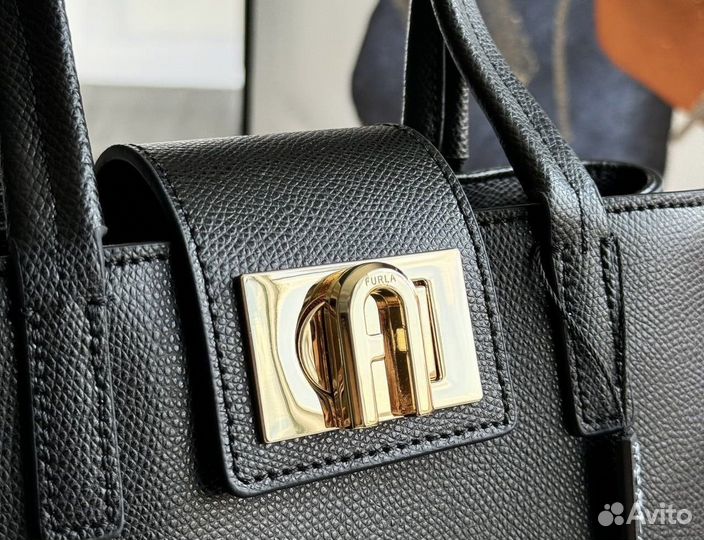 Сумка Furla натуральная кожа