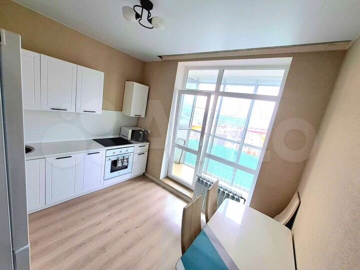 2-к. квартира, 70 м², 8/10 эт.