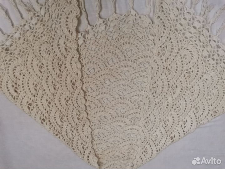 Шаль вязаная крючком