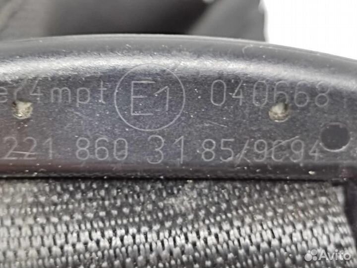 Ремень безопасности передний левый w221 S-class