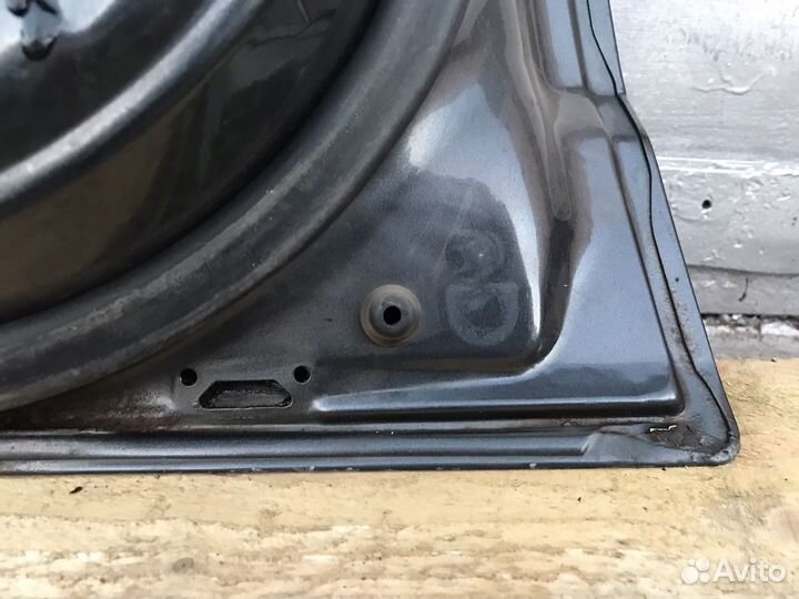 Дверь передняя правая Hover H2(Isuzu Axiom )