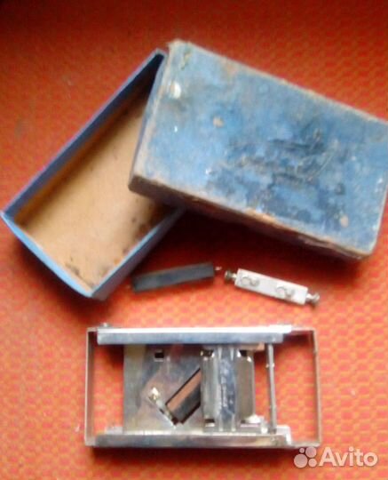 Прибор для правки лезвий Молния СССР 50-е годы