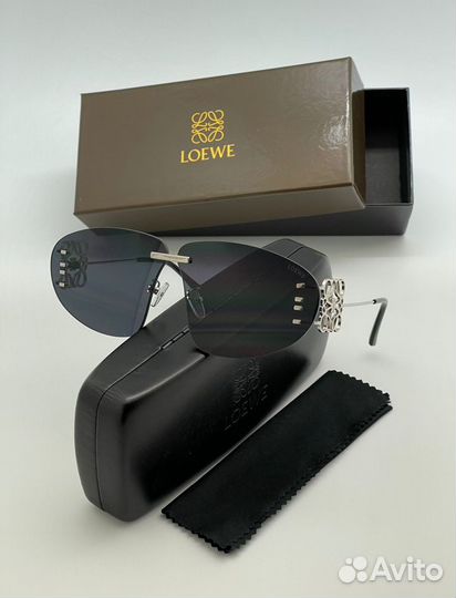 Солнцезащитные очки Loewe