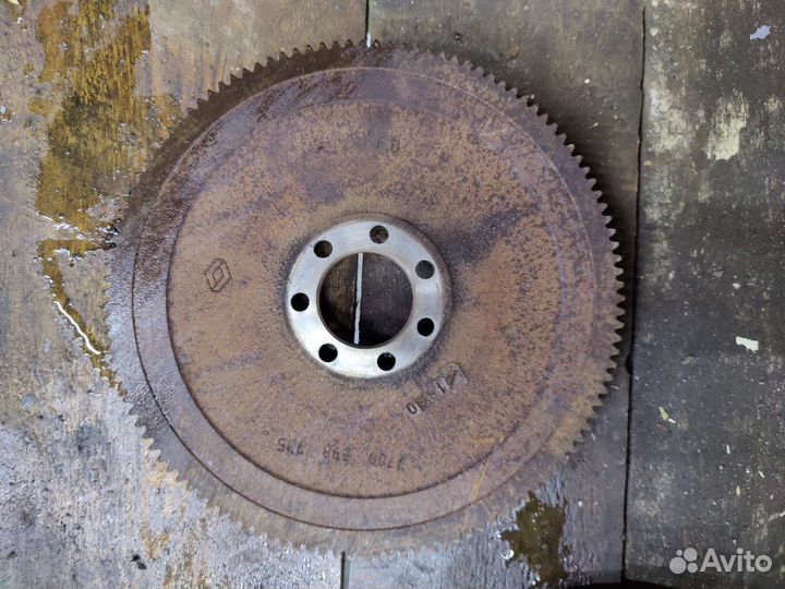 Маховик Renault Logan 1.4