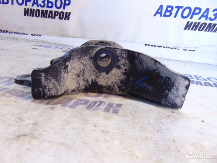 Кронштейн заднего рычага для Toyota RAV 4 2013