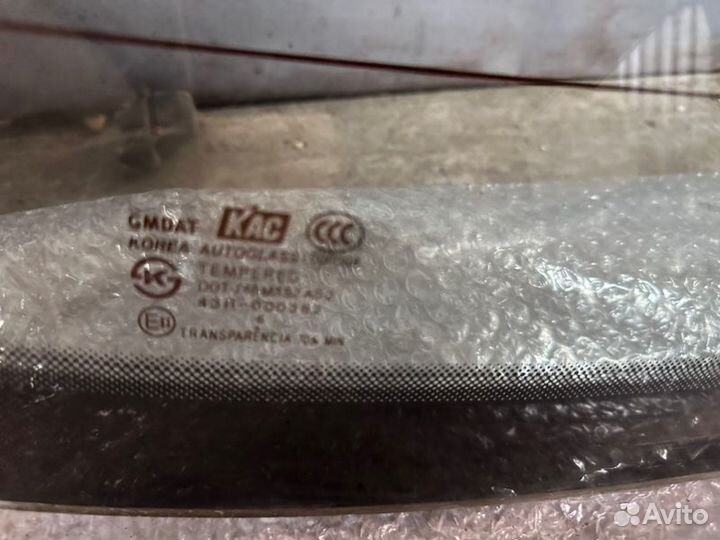 Стекло заднее Chevrolet Lacetti