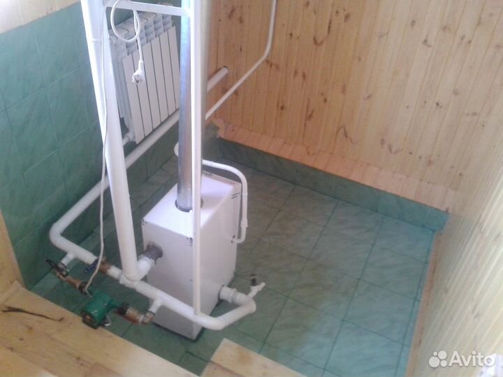 Плотник, строитель