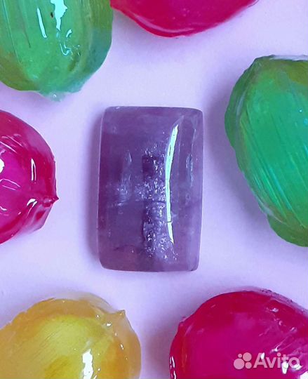 Кабошон из турмалина ручной работы