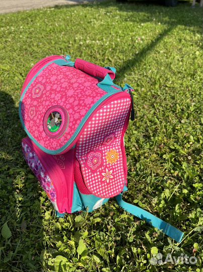 Рюкзак школьный 1 - 3 классы