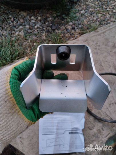 Улавливатель нижний для откатных ворот