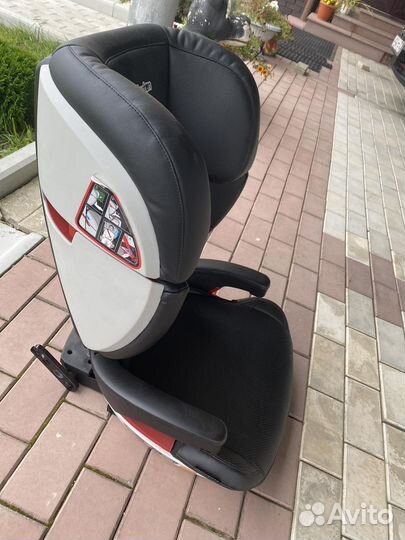 Детское автокресло