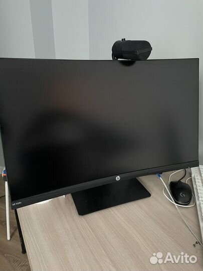 Монитор HP x24c