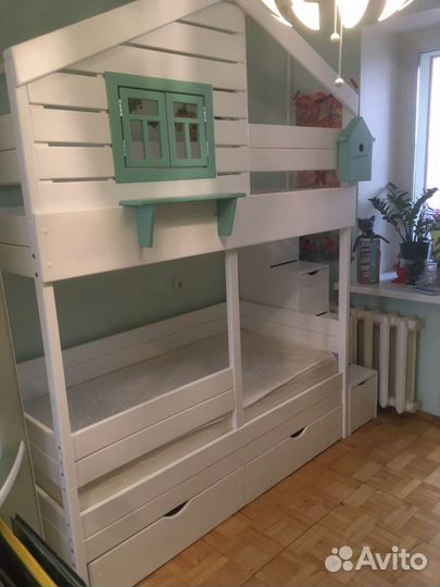 Кровать двухьярусная домик 1600*800