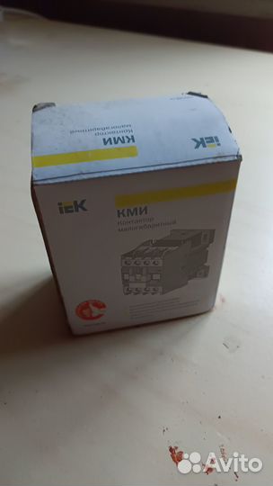 Контактор кми-11810