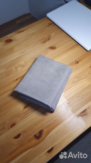 Отрез новой мебельной ткани