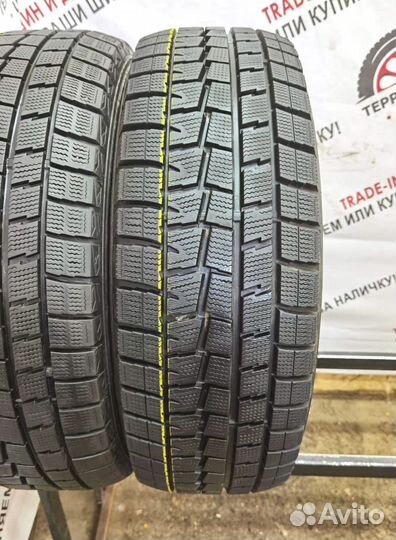 Dunlop Winter Maxx WM01 215/65 R16 98P