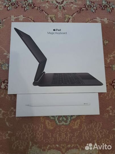 Новый iPad Magic Keyboard