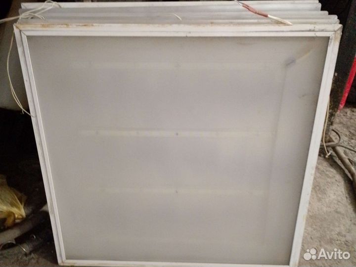 Светильник потолочный