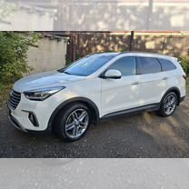 Hyundai Grand Santa Fe 2.2 AT, 2018, 170 000 км, с пробегом, цена 2 850 000 руб.