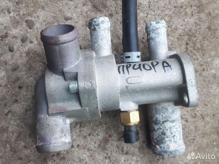 Корпус термостата лада приора