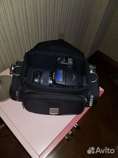 Продается фотоаппарат в отличном состоянии sony