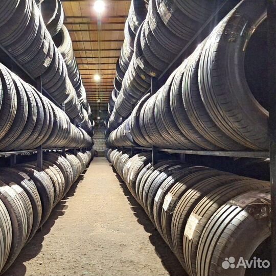 Nokian Tyres WR SUV 215/65 R16 98H