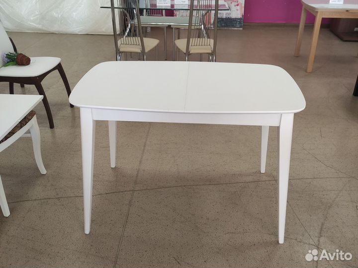 Кухонный стол